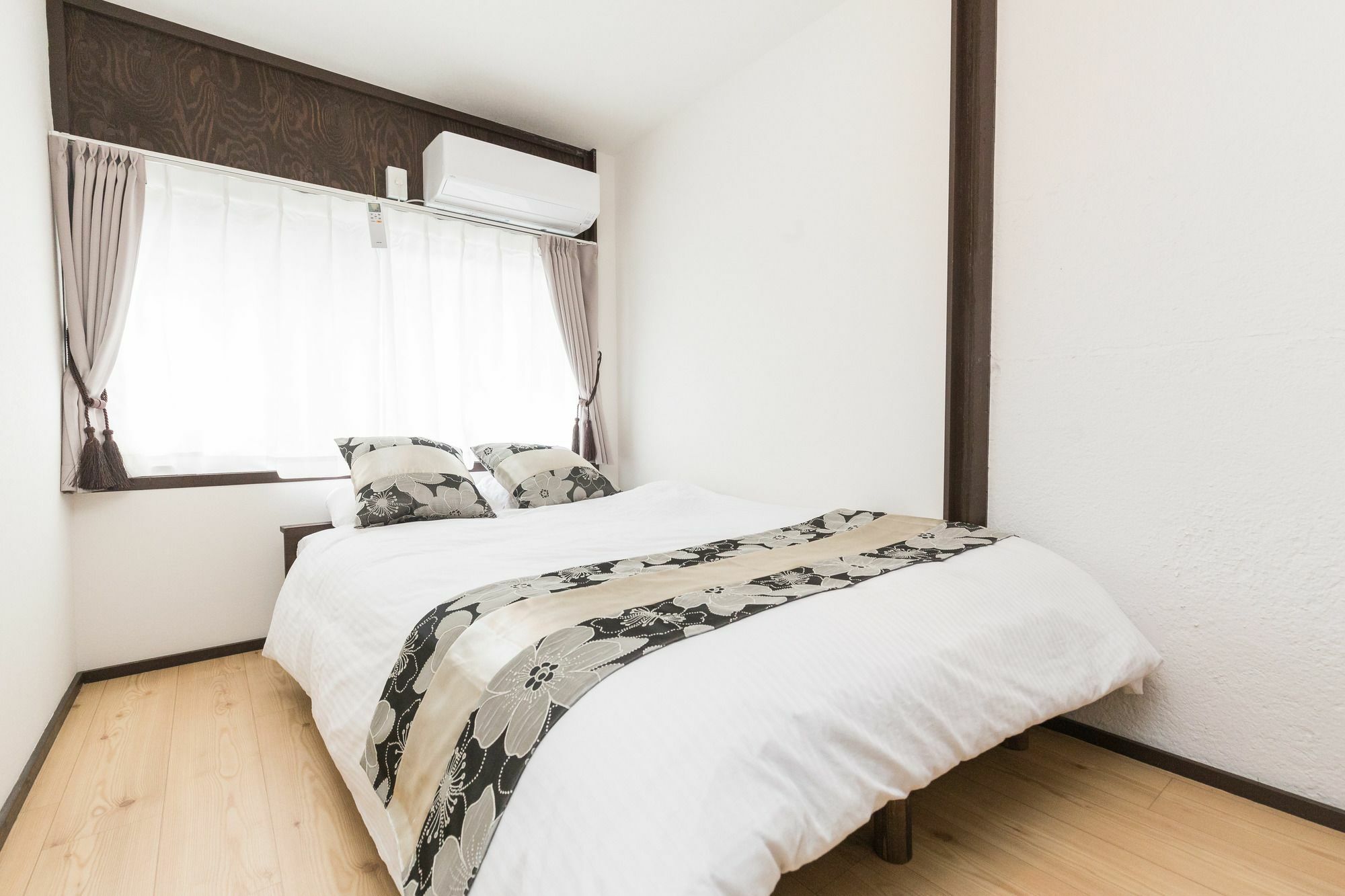 Ermitage Osaka Dome Apartment Bagian luar foto